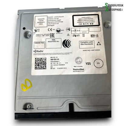 Skoda Fabia Radio M/Cd Med OEM Nr. 5Q0035819 Fra Skoda Ophugger