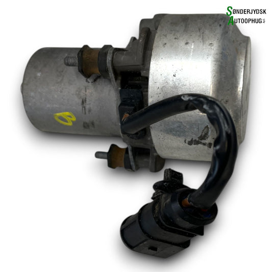VW Golf 7 AU Vacuumpumpe Med OEM Nr. 5Q0612181 Fra VW Ophugger