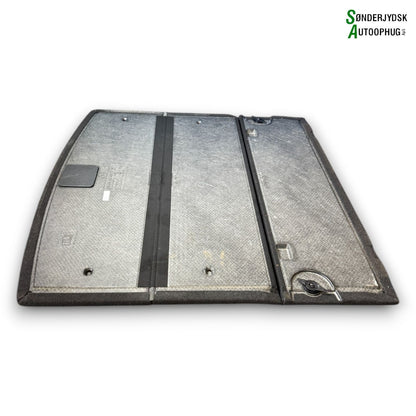 VW Golf 7 AU Bagagerumsbund Med OEM Nr. 5G9858855 Fra VW Ophugger