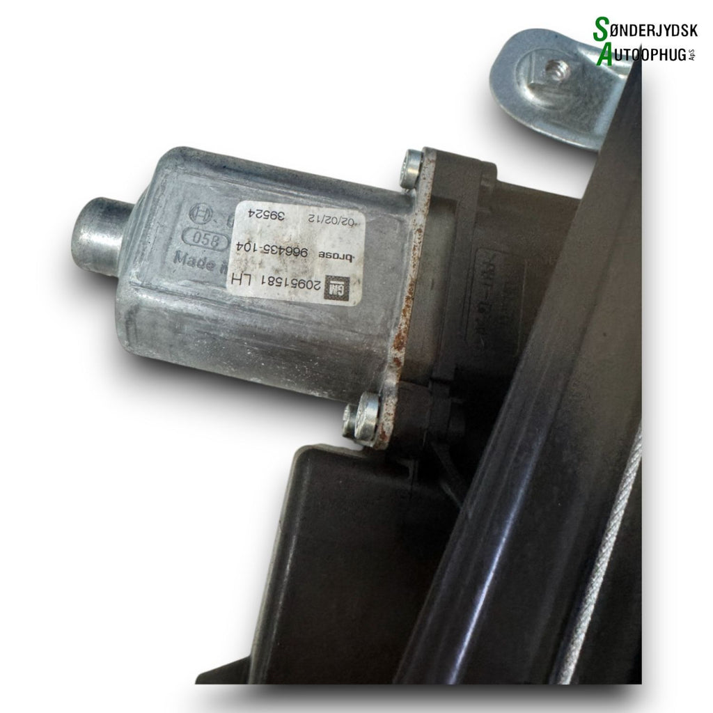 Opel Zafira C Tourer Rudemotor - Rudehejs Med OEM Nr. 13260137 Fra Opel Ophugger