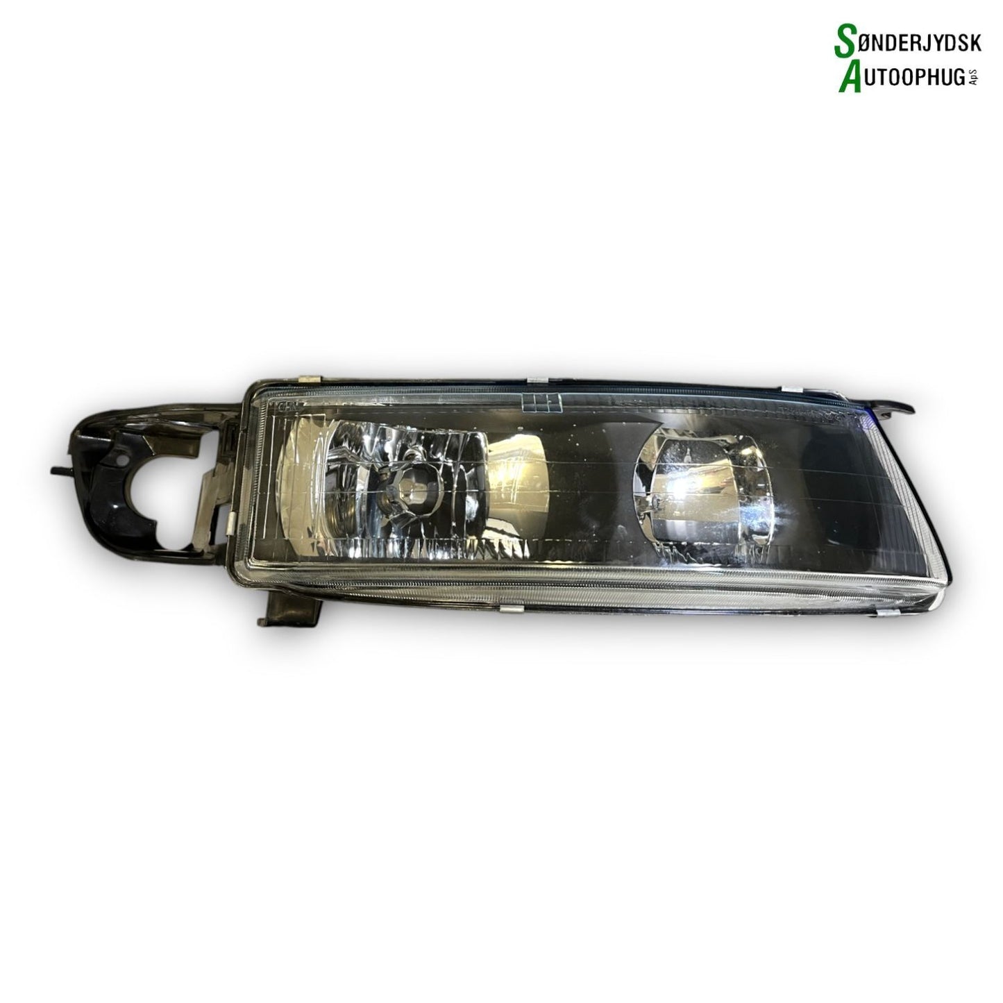 Mitsubishi Galant NEA5 Forlygte Med OEM Nr. MR339377 Fra Mitsubishi Ophugger