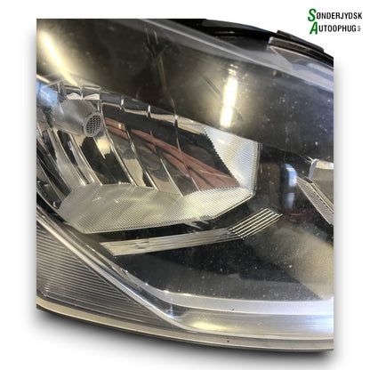 VW Polo 6C Forlygte Med OEM Nr. 6C1941006 Fra VW Ophugger