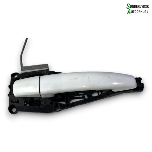 Opel Corsa E Håndtag Udvendig Med OEM Nr. 13504025 Fra Opel Ophugger