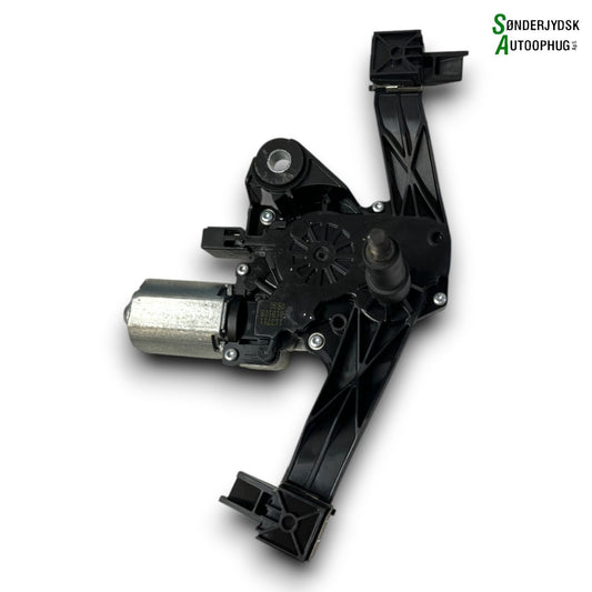Opel Corsa E Bagrudevisker Motor Med OEM Nr. 0390205011 Fra Opel Ophugger