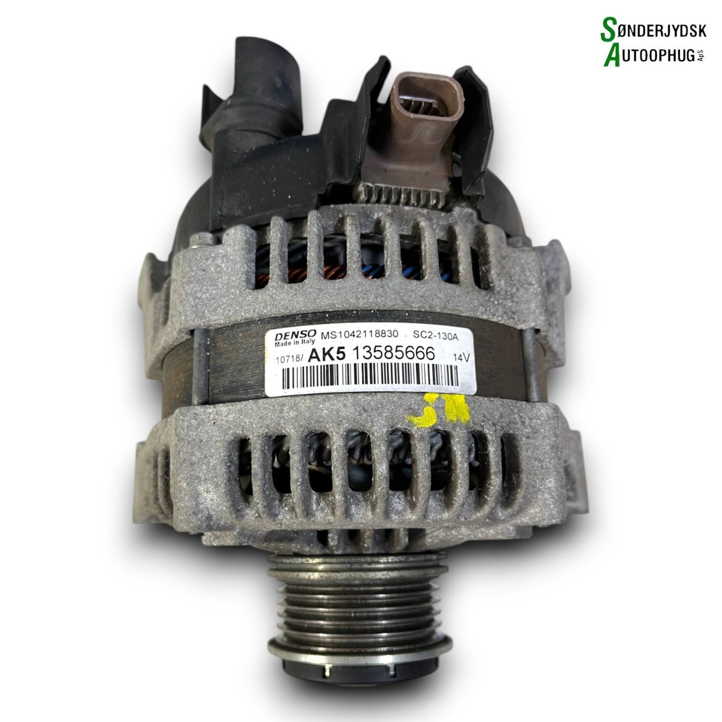 Opel Corsa E Generator Med OEM Nr. 13585666 Fra Opel Ophugger