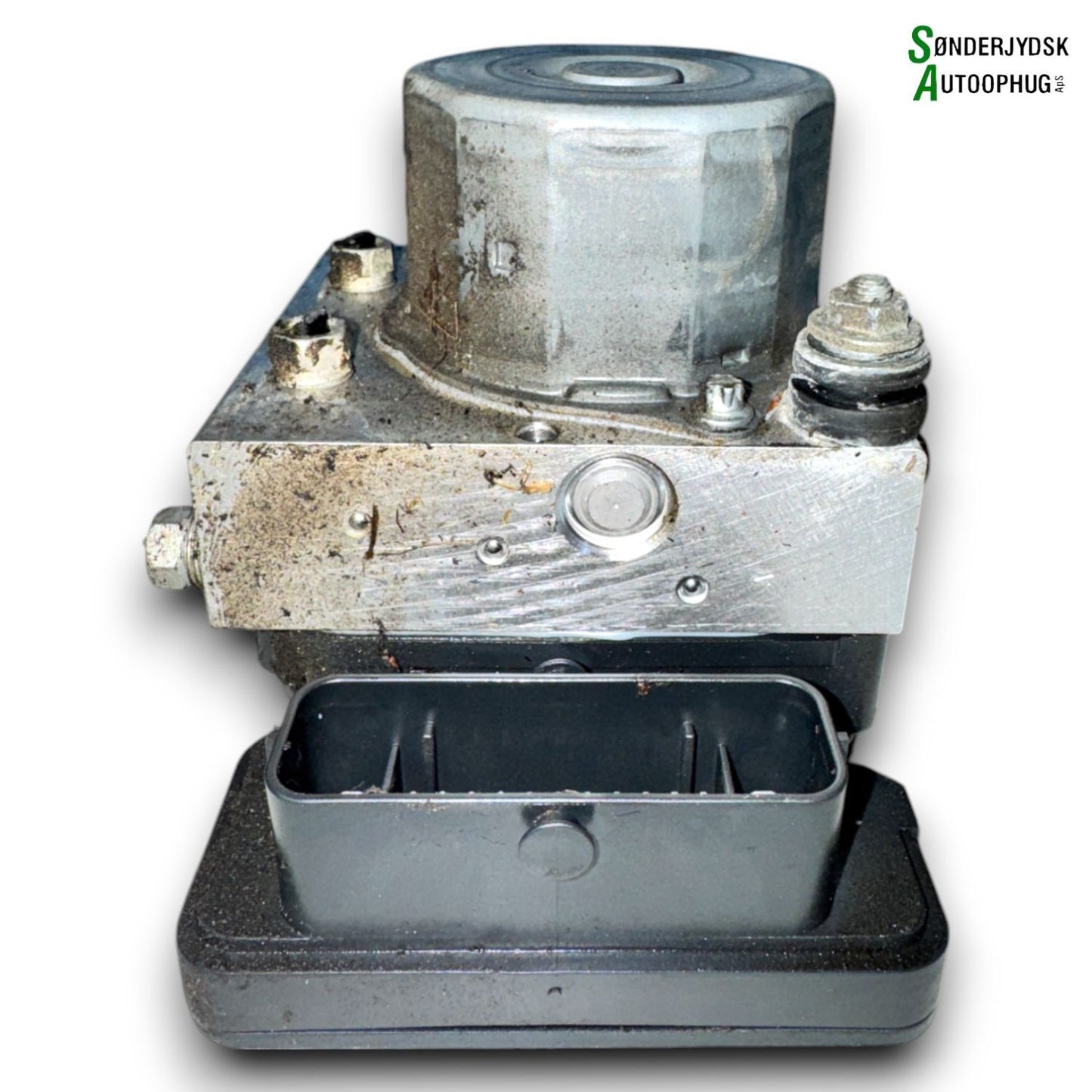 Opel Corsa E Abs Pumpe Med OEM Nr. 95518042 Fra Opel Ophugger