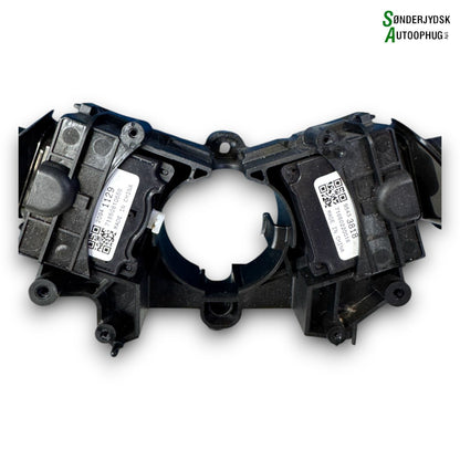 Opel Corsa E Kontakt Combi Med OEM Nr. 95433818 Fra Opel Ophugger