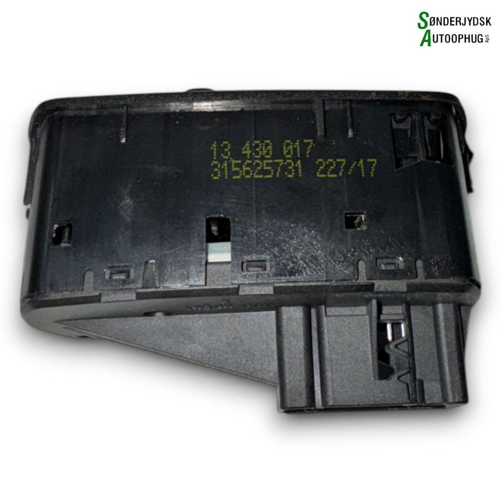Opel Corsa E Kontakt Rudehejs Med OEM Nr. 13430017 Fra Opel Ophugger