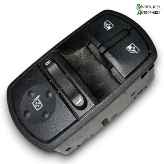 Opel Corsa E Kontakt Rudehejs Med OEM Nr. 13430017 Fra Opel Ophugger