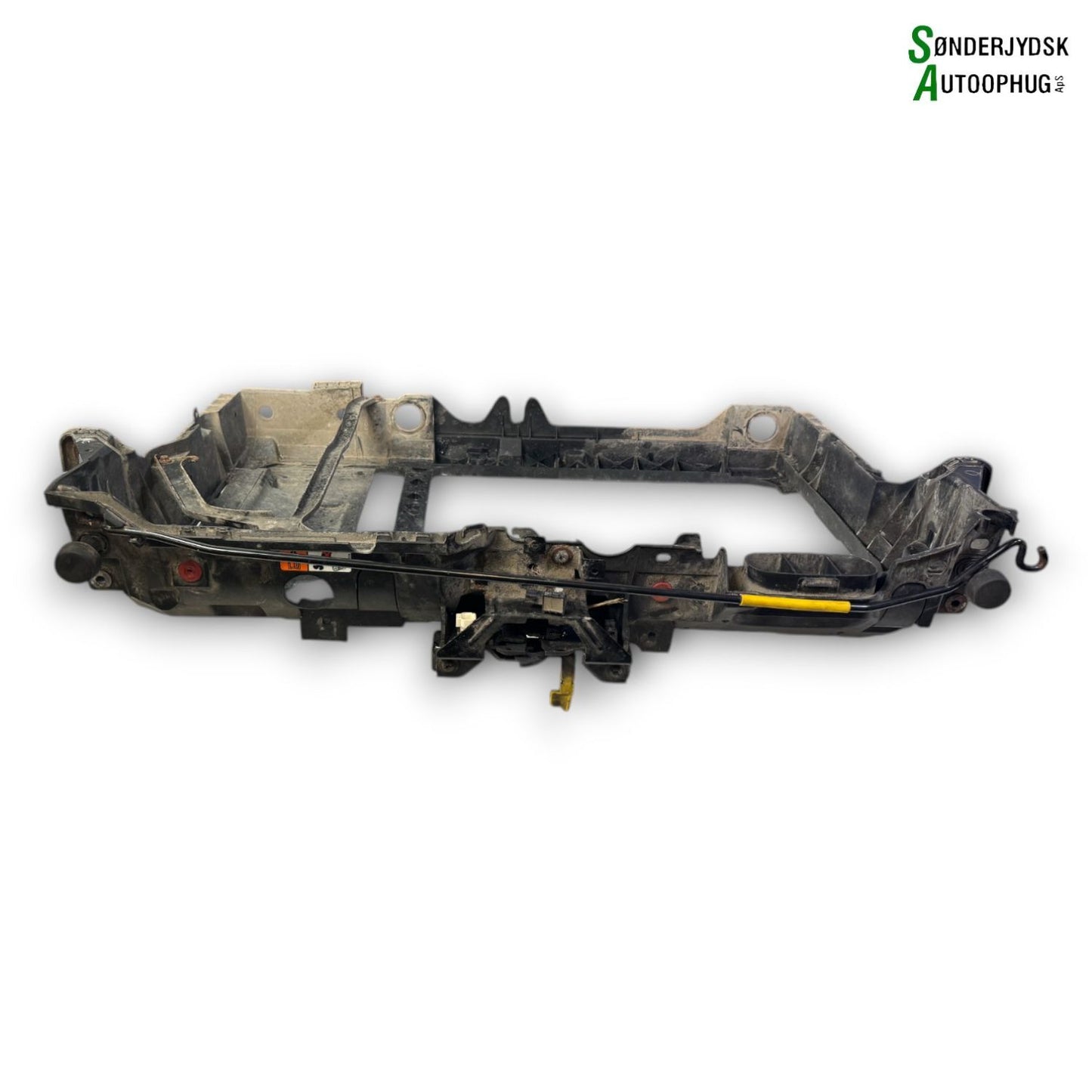 Ford Fiesta 7 Frontkasse Med OEM Nr. 1800028 Fra Ford Ophugger