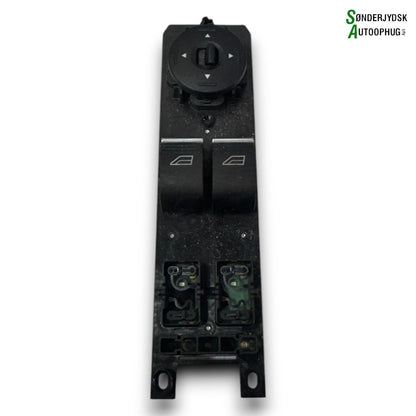 Ford Fiesta 7 Kontakt Rudehejs Med OEM Nr. 2032974 Fra Ford Ophugger