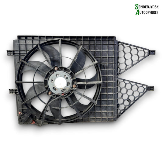 VW Polo 6R Kølerblæser El Med OEM Nr. 6R0121207A Fra VW Ophugger