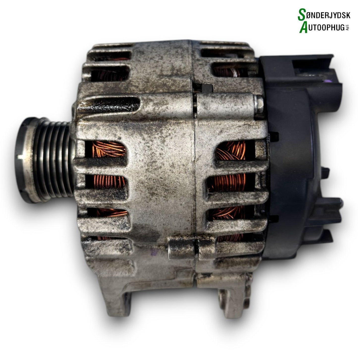 VW Polo 6R Generator Med OEM Nr. 03D903025M Fra VW Ophugger