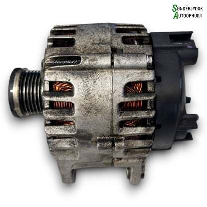VW Polo 6R Generator Med OEM Nr. 03D903025M Fra VW Ophugger