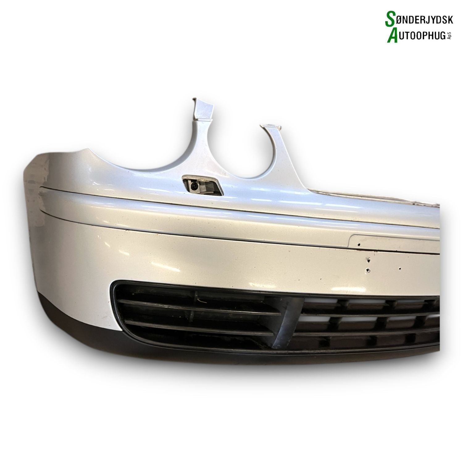 VW Polo 9N Forkofanger Med OEM Nr. 6Q0807217A Fra VW Ophugger