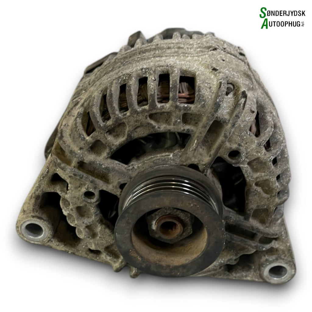 Opel Astra G Generator Med OEM Nr. 55556068 Fra Opel Ophugger