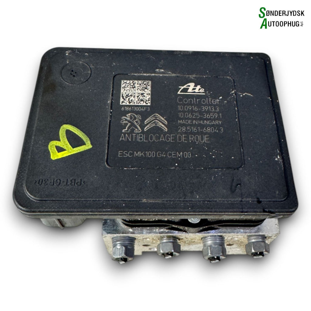 Peugeot 208 ABS Pumpe Med OEM Nr. 9822654880 Fra Peugeot Ophugger
