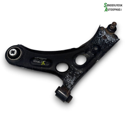 Opel Corsa F Bærearm F.N. V Med OEM Nr. 9831626480 Fra Opel Ophugger