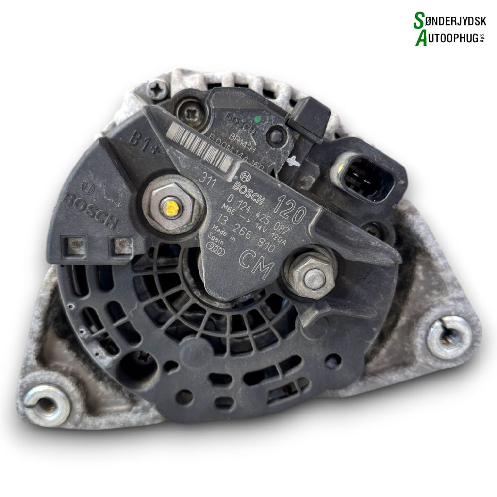 Opel Corsa D Generator Med OEM Nr. 0124425087 Fra Opel Ophugger