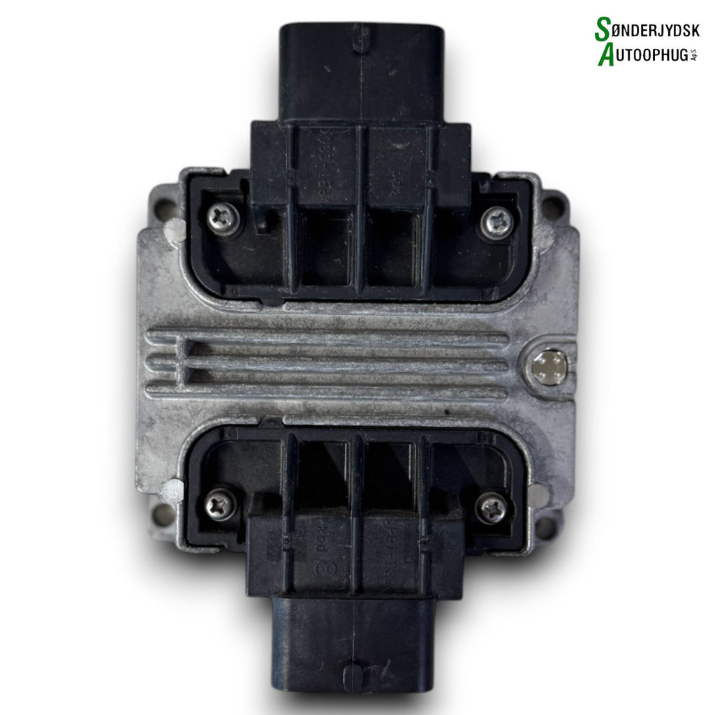 Opel Corsa D Gearkasse Elbox Med OEM Nr. 55559167 Fra Opel Ophugger