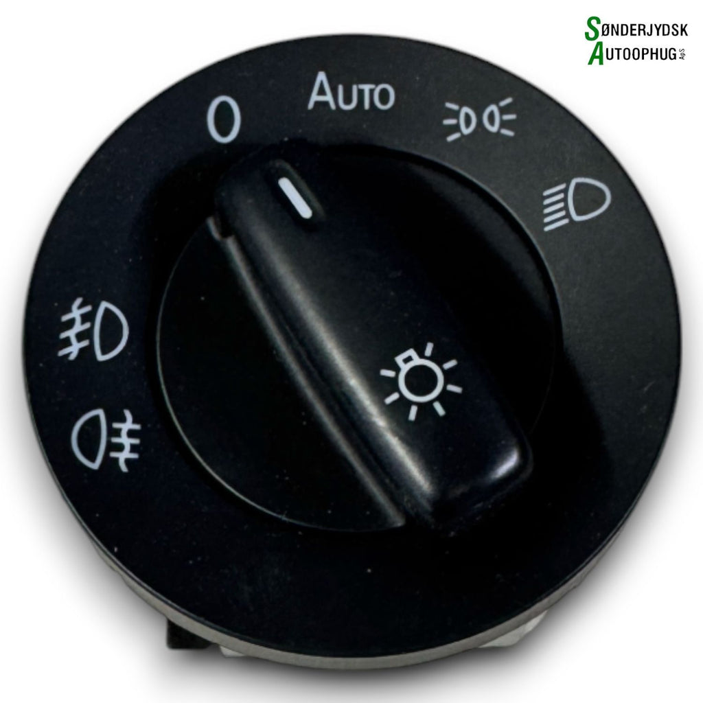 VW Up Kontakt Lys Med OEM Nr. 3C8941431AXSH Fra VW Ophugger