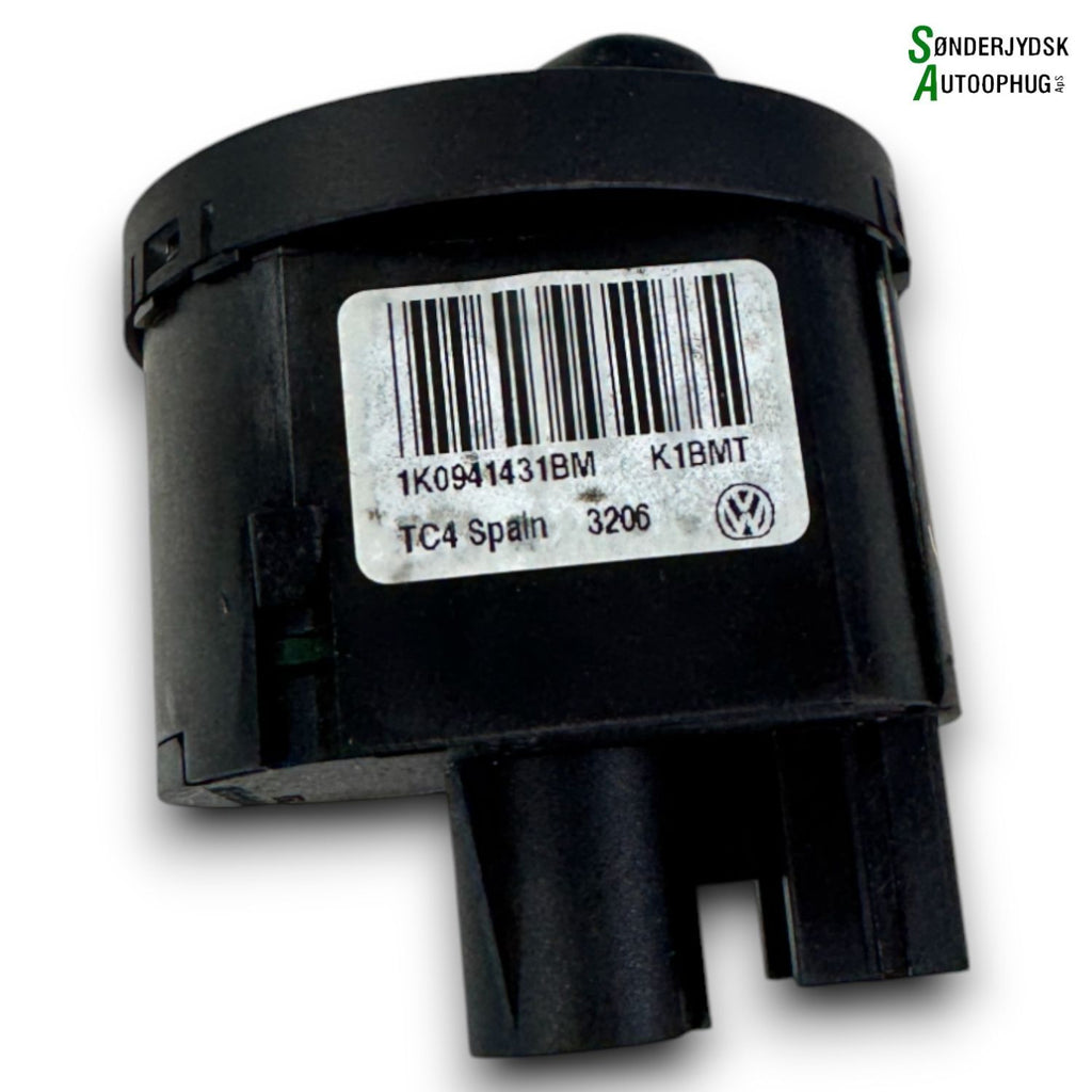 VW Up Kontakt Lys Med OEM Nr. 3C8941431AXSH Fra VW Ophugger