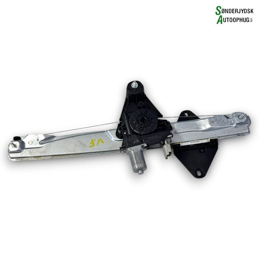 Dacia Sandero LLI Rudemotor - Rudehejs Med OEM Nr. 807217905R Fra Dacia Ophugger