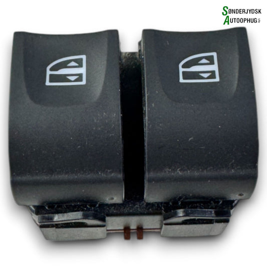 Dacia Sandero LLI Kontakt Rudehejs Med OEM Nr. 254114238R Fra Dacia Ophugger