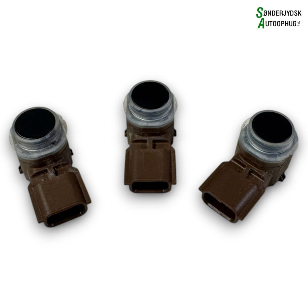 Dacia Sandero Lli  Pdc Sensor/Baksensor Med OEM Nr. 8201728732 Fra Dacia Ophugger