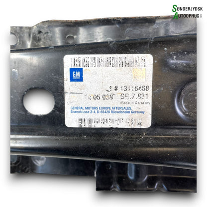 Opel Astra G Kofangerstiver Med OEM Nr. 13116468 Fra Opel Ophugger