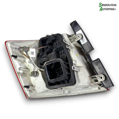Skoda Rapid Baglygte Med OEM Nr. 5JJ945112 Fra Skoda Ophugger