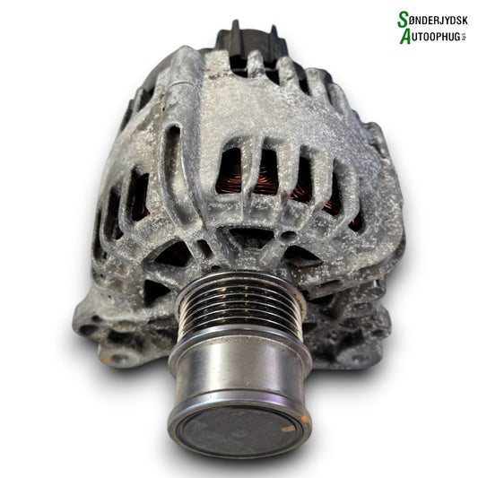 Skoda Rapid Generator Med OEM Nr. 04E903015 Fra Skoda Ophugger
