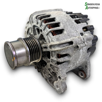 Skoda Rapid Generator Med OEM Nr. 04E903015 Fra Skoda Ophugger