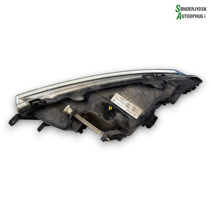Skoda Rapid Tågelygte For Med OEM Nr. 5JA941702 Fra Skoda Ophugger
