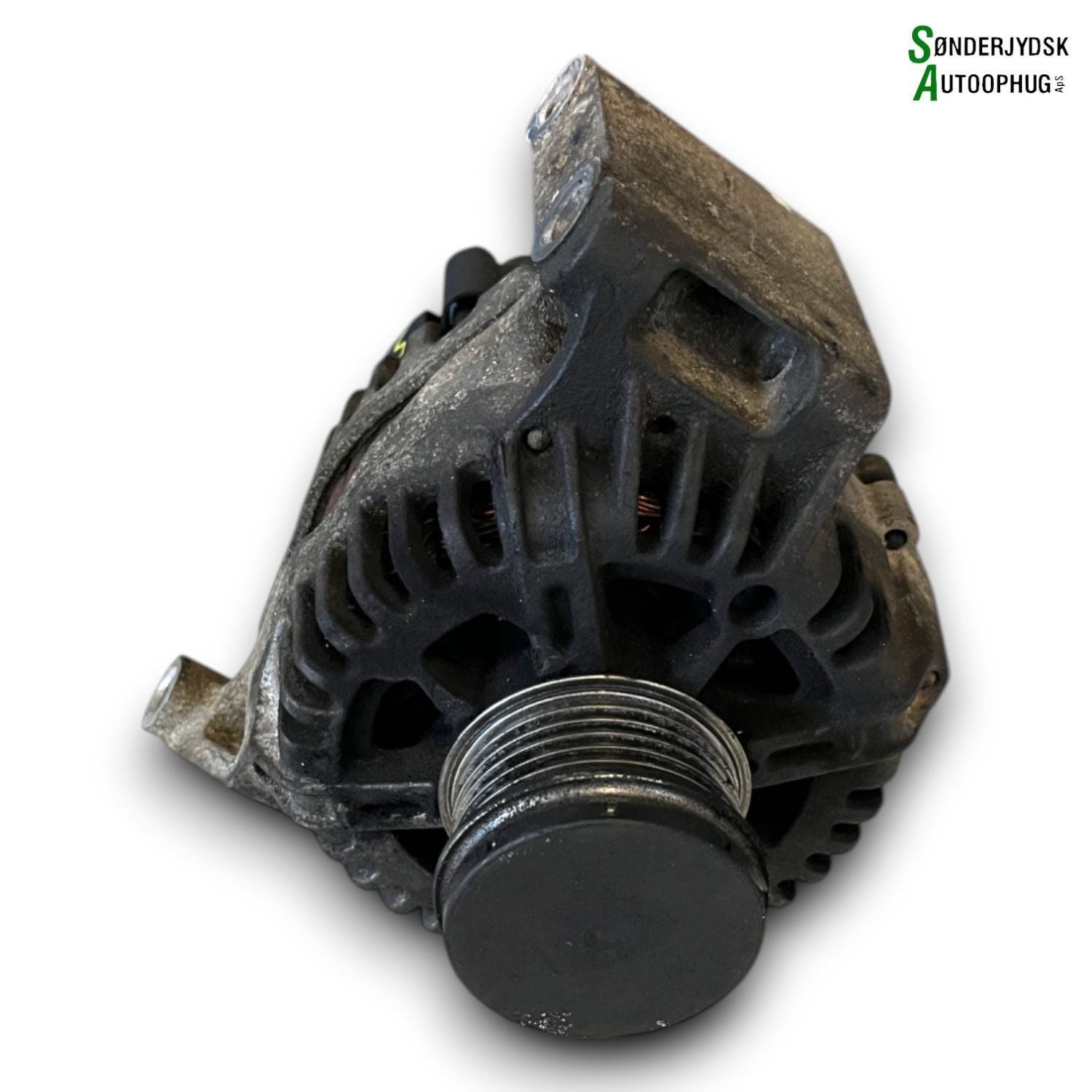 Suzuki Swift Generator Med OEM Nr. 3140085E00 Fra Suzuki Ophugger