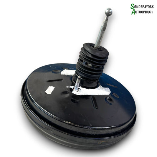 Skoda Kamiq Bremseforstærker Med OEM Nr. 2Q1614105L Fra Skoda Ophugger