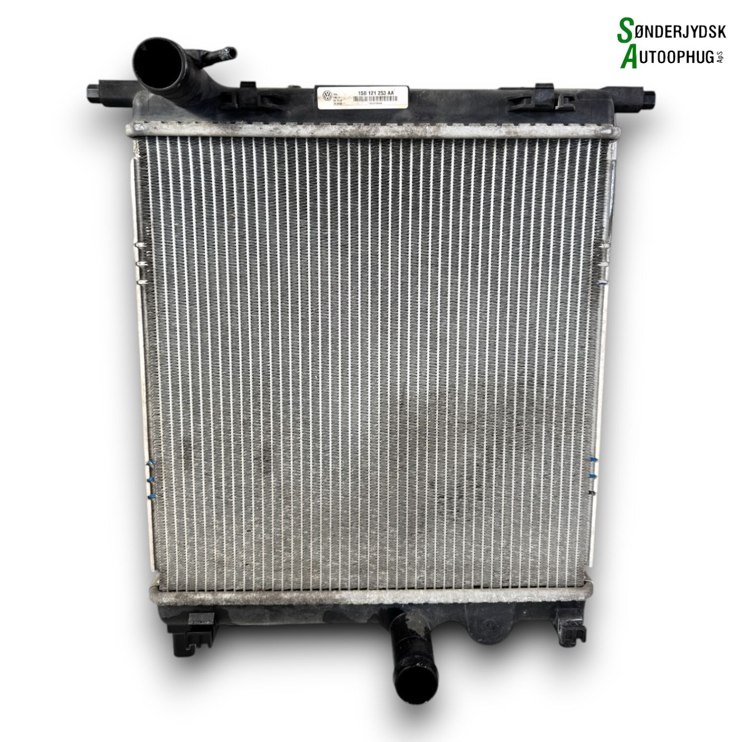 Skoda Citigo Køler Med OEM Nr. 1S0121253AP Fra Skoda Ophugger