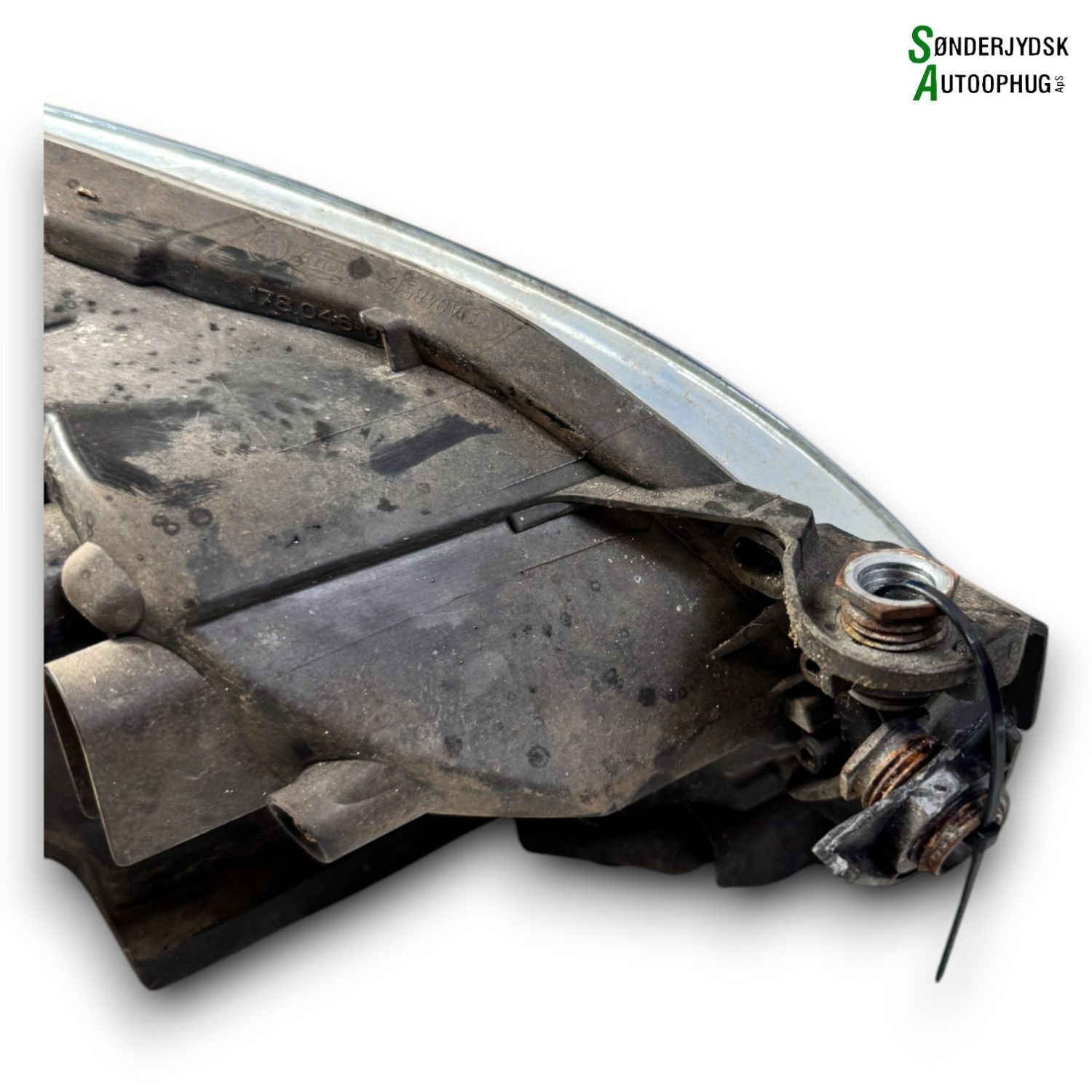 VW Up Forlygte Med OEM Nr. 1S1941015M Fra VW Ophugger