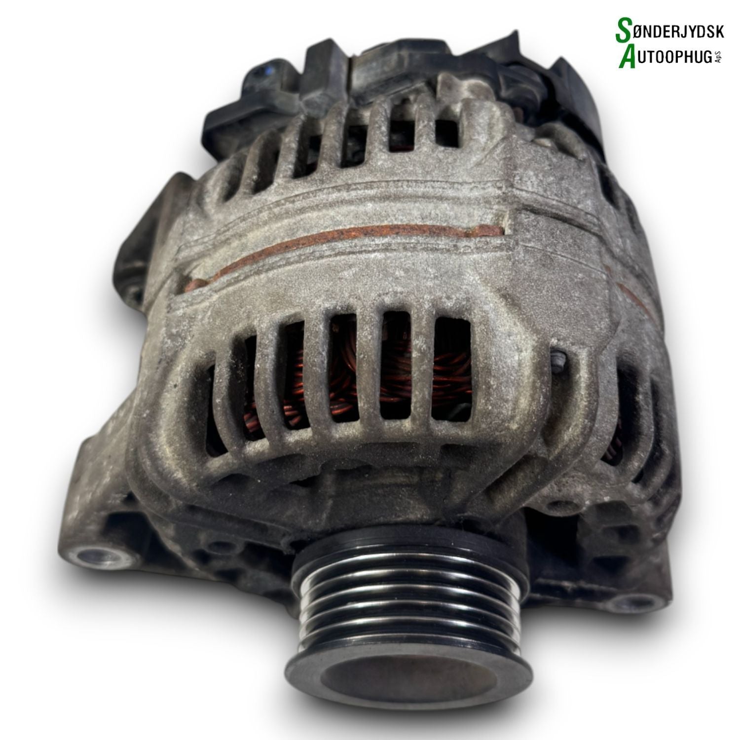 Opel Corsa D Generator Med OEM Nr. 13222931 Fra Opel Ophugger