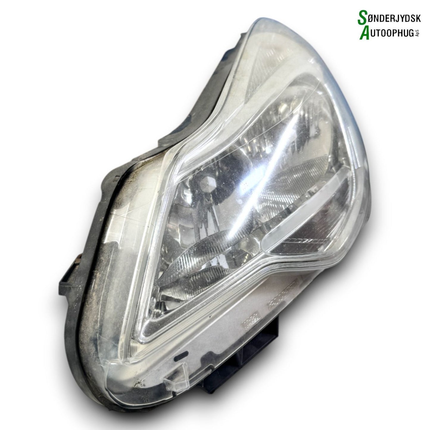Opel Corsa D Forlygte Med OEM Nr. 13392705 Fra Opel Ophugger