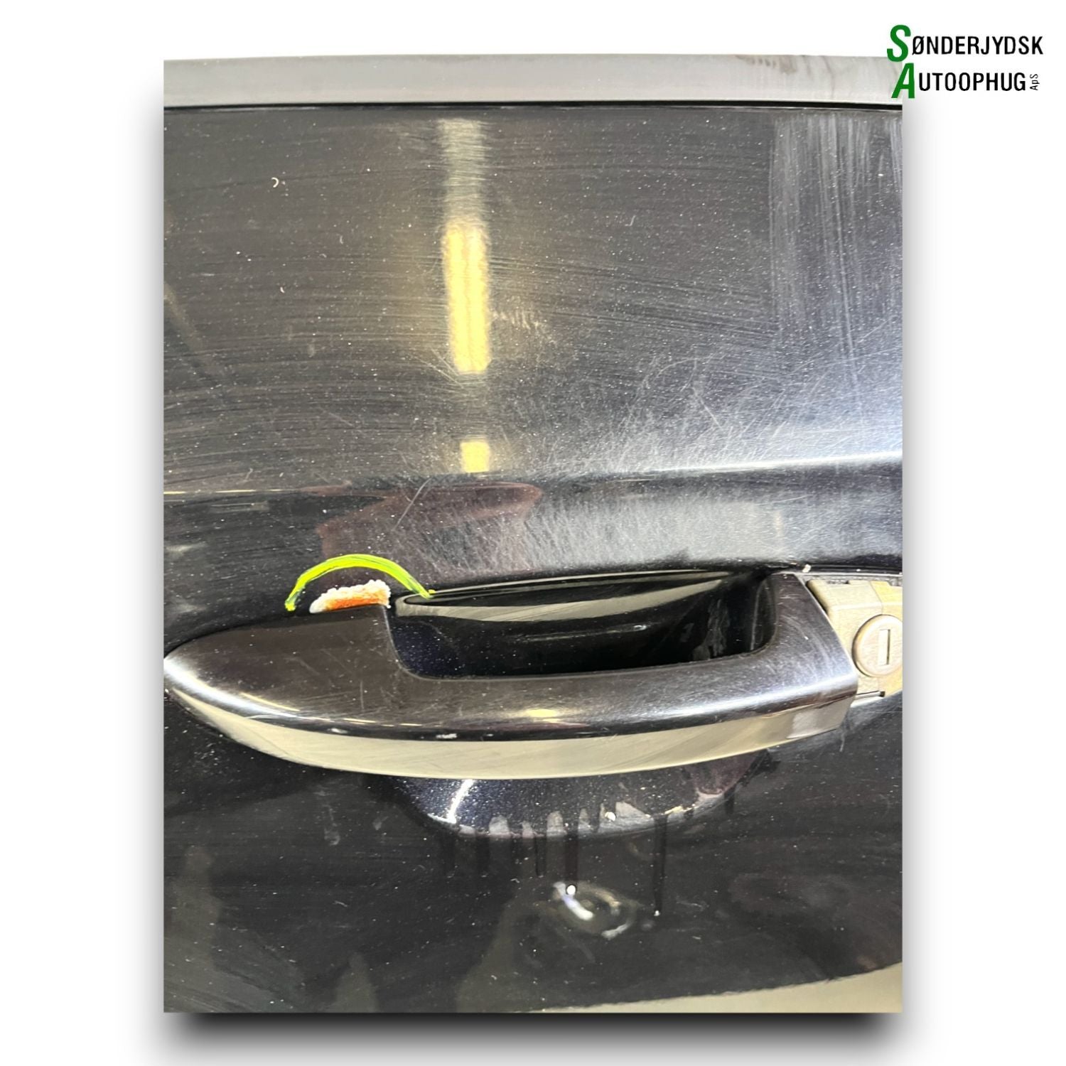 VW Passat 3C Fordør V Med OEM Nr. 3C4831055J Fra VW Ophugger