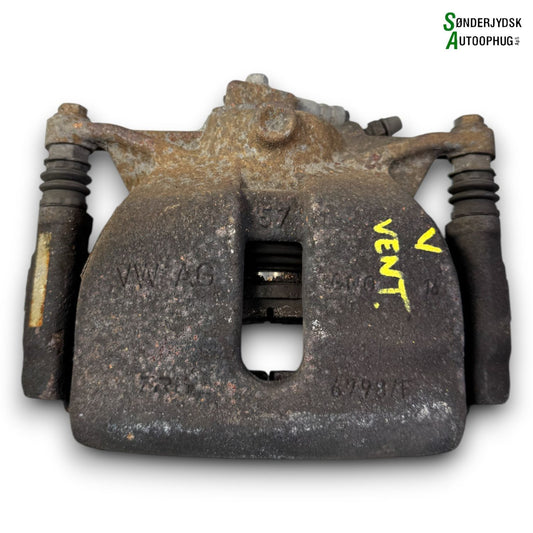 VW Touran 5T Bremsekaliber Vf Med OEM Nr. 8V0615123D Fra VW Ophugger