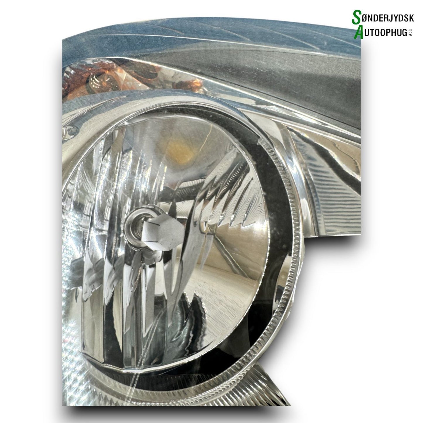 Opel Corsa D Forlygte Med OEM Nr. 13217454 Fra Opel Ophugger