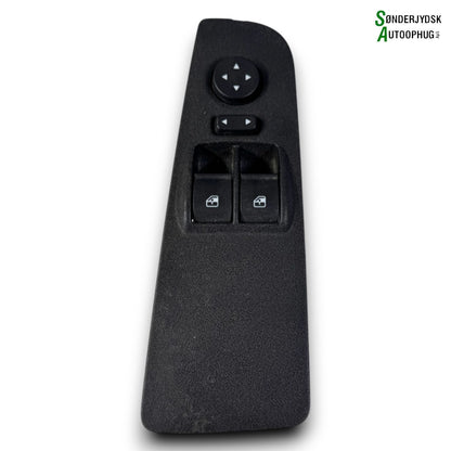 Fiat Grande Punto Kontakt Rudehejs Med OEM Nr. 735474651 Fra Fiat Ophugger