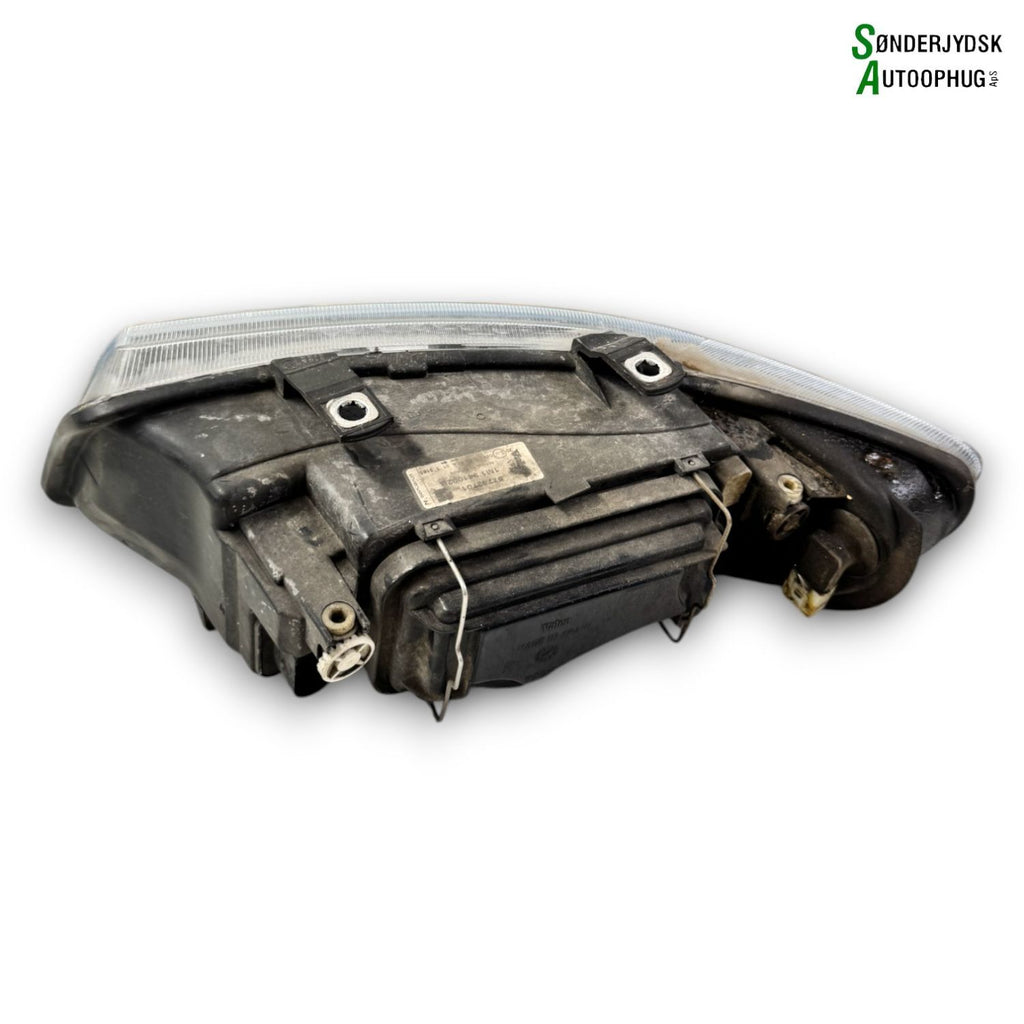 Seat Toledo Forlygte Med OEM Nr. 1M1941002B Fra Seat Ophugger
