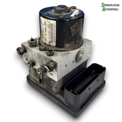 Ford Fiesta 7 Abs Pumpe Med OEM Nr. 8V512C405AE Fra Ford Ophugger