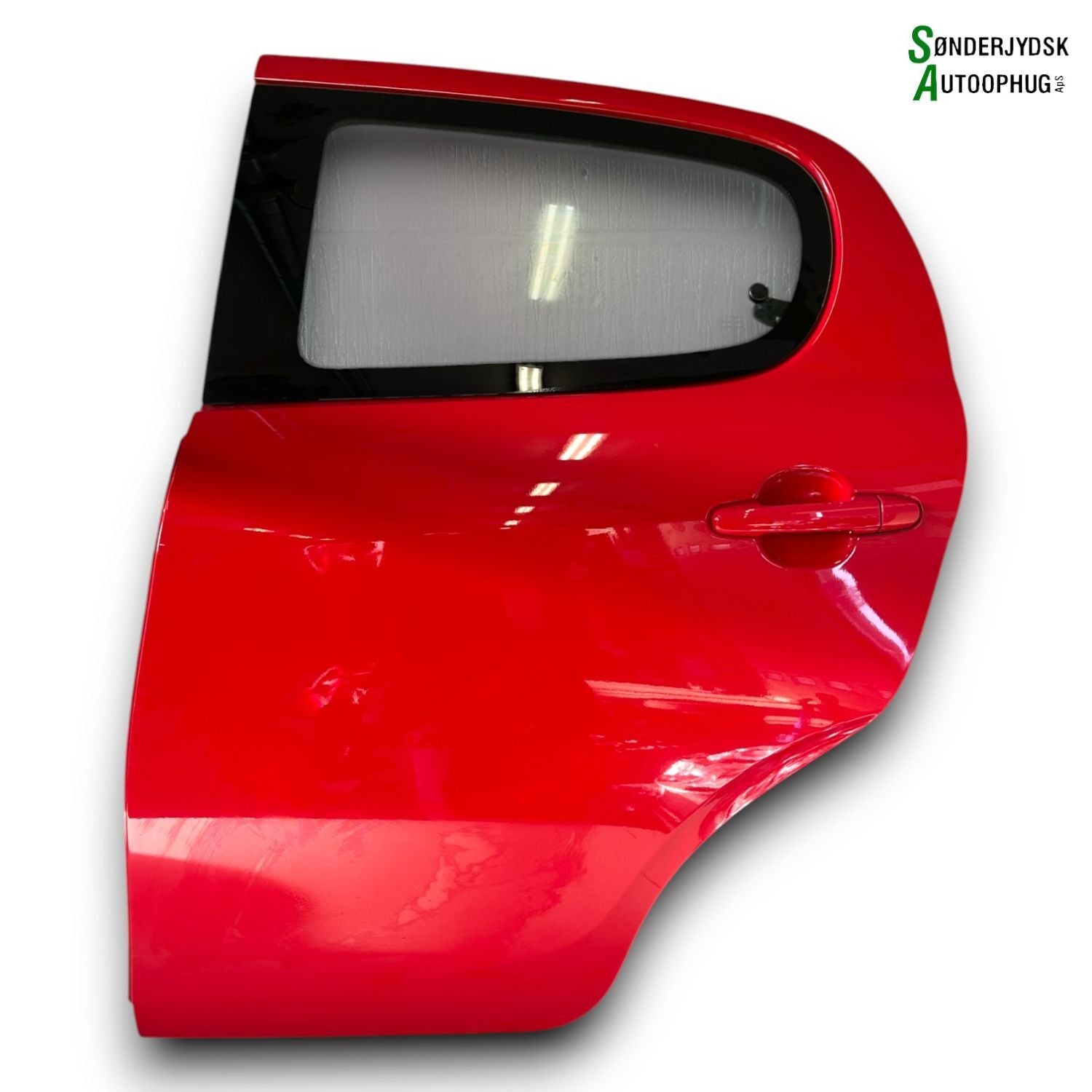 Peugeot 108 Bagdør V Med OEM Nr. 1687144980 Fra Peugeot Ophugger