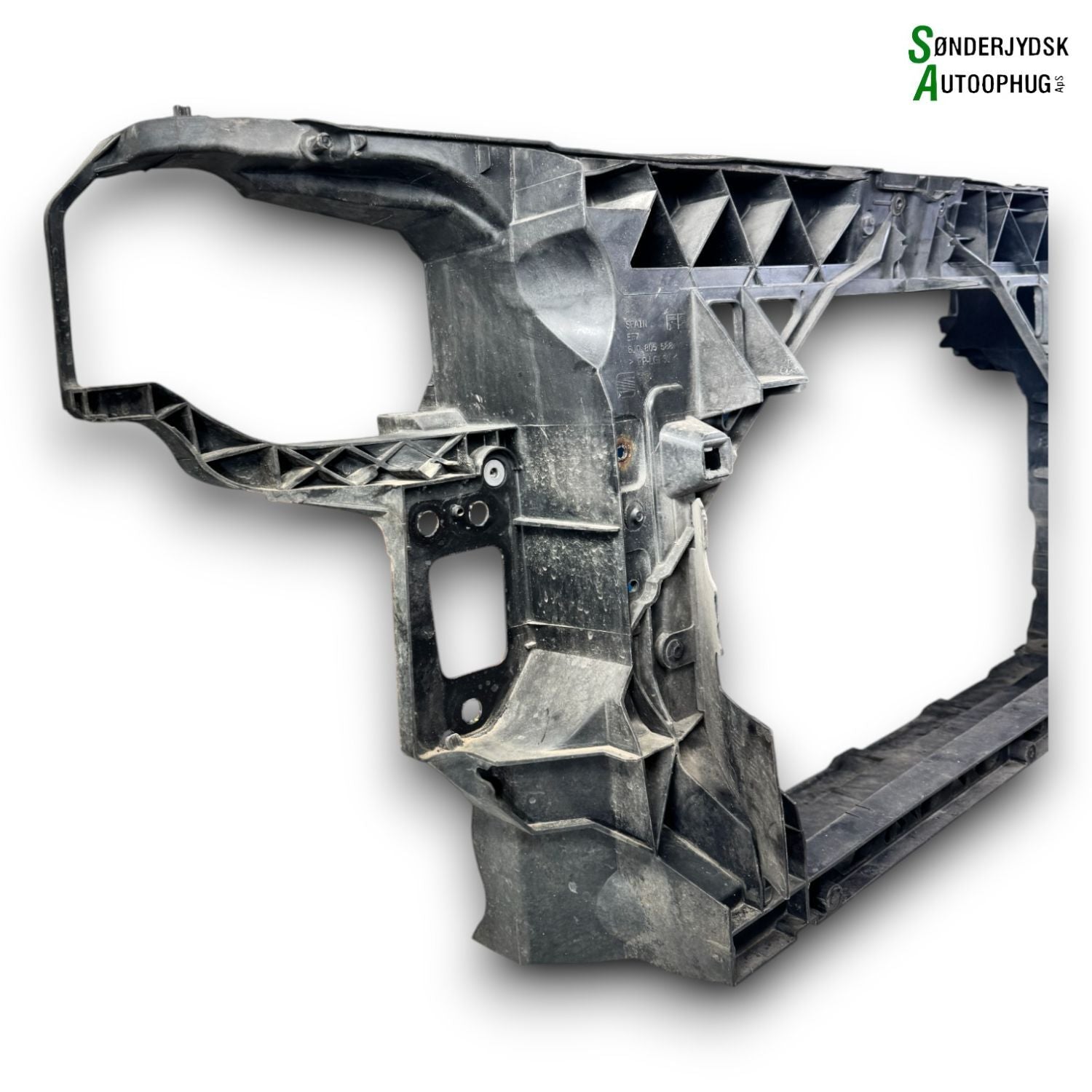 Seat Ibiza 6J Frontkasse Med OEM Nr. 6J0805588 Fra Seat Ophugger