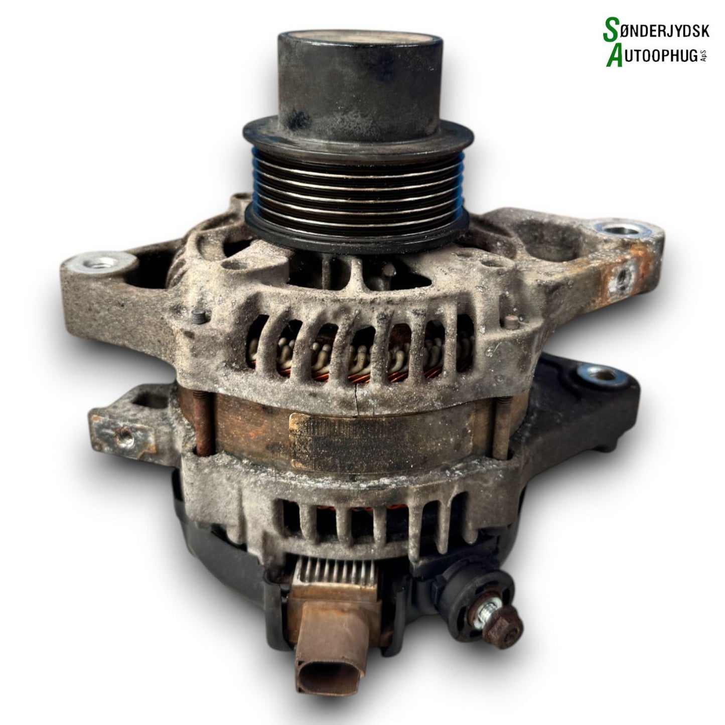 Peugeot 108 Generator Med OEM Nr. 1612352080 Fra Peugeot Ophugger