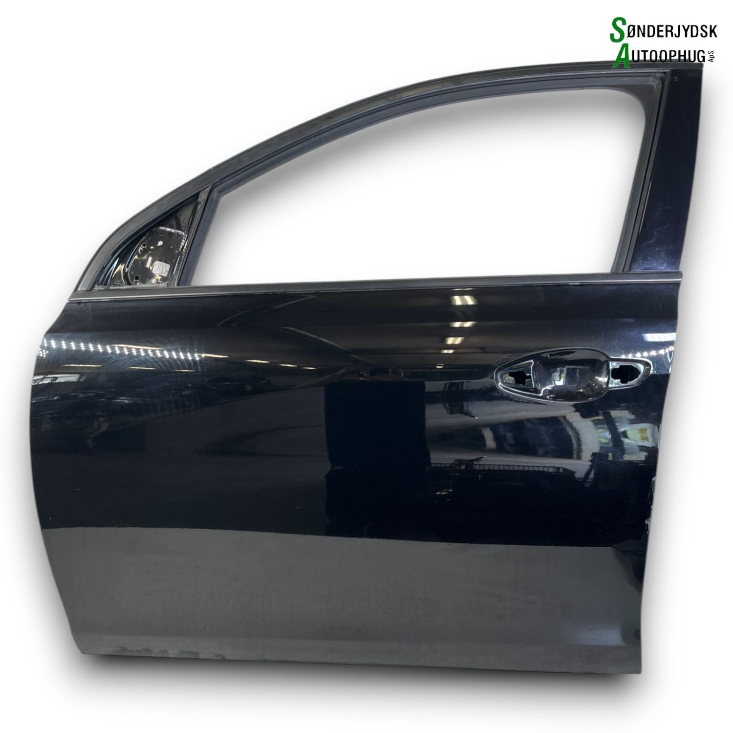 Peugeot 308 Fordør V Med OEM Nr. 1610102080	 Fra Peugeot Ophugger